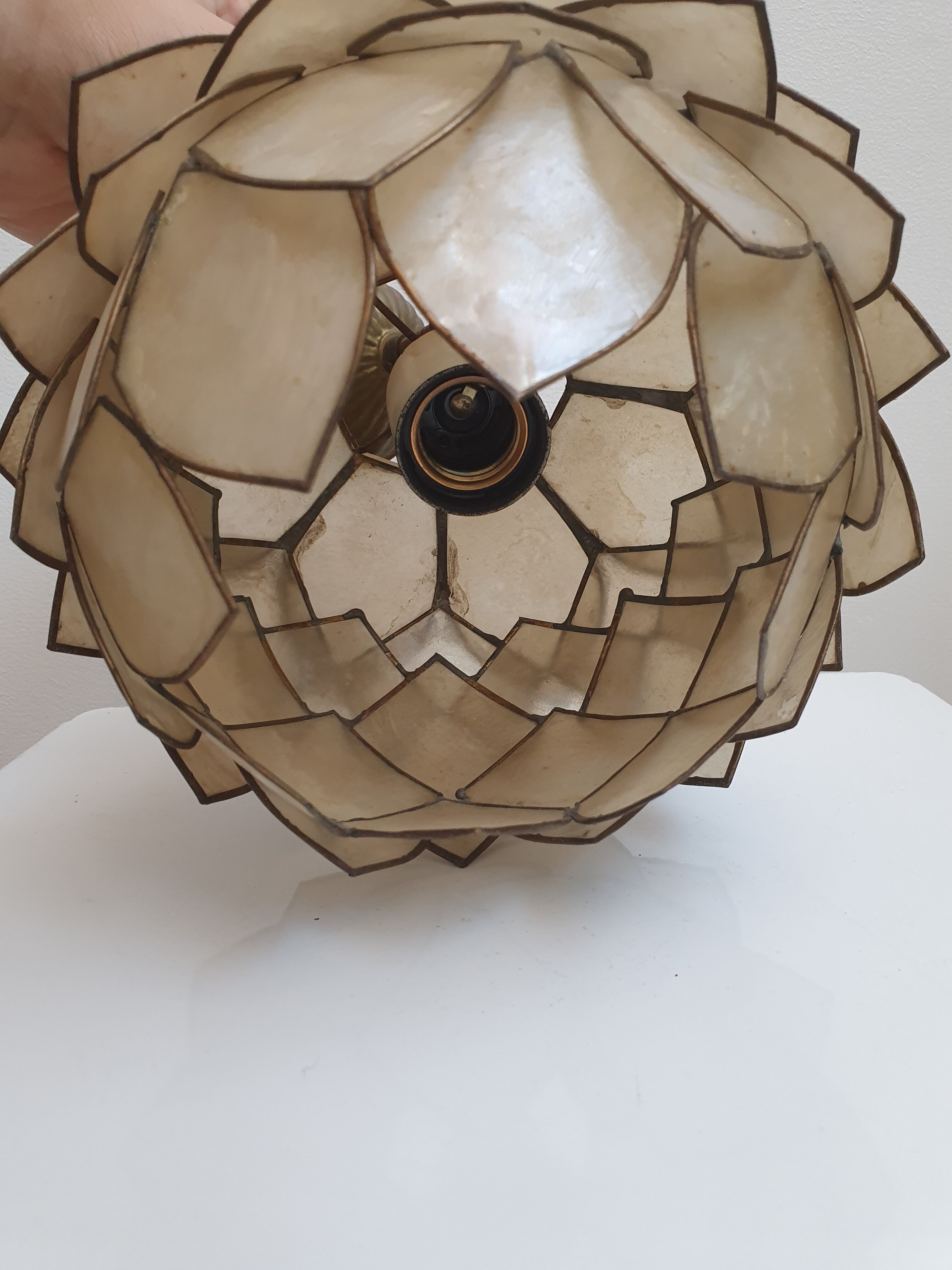 Hanging lamp of lotus flower in mother-of-pearl and brass