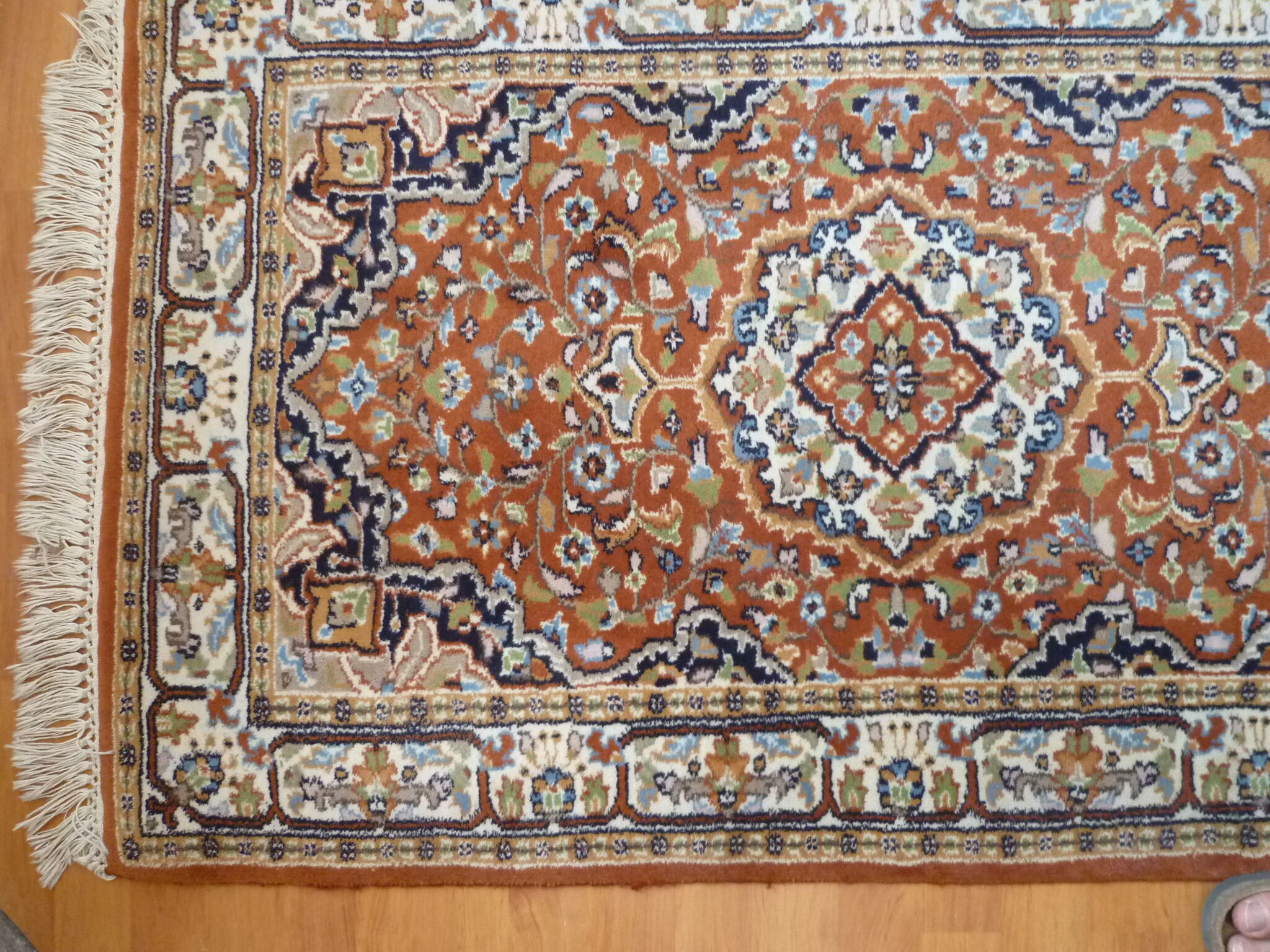 India Agra 78 x 130 cm hand made wool rug