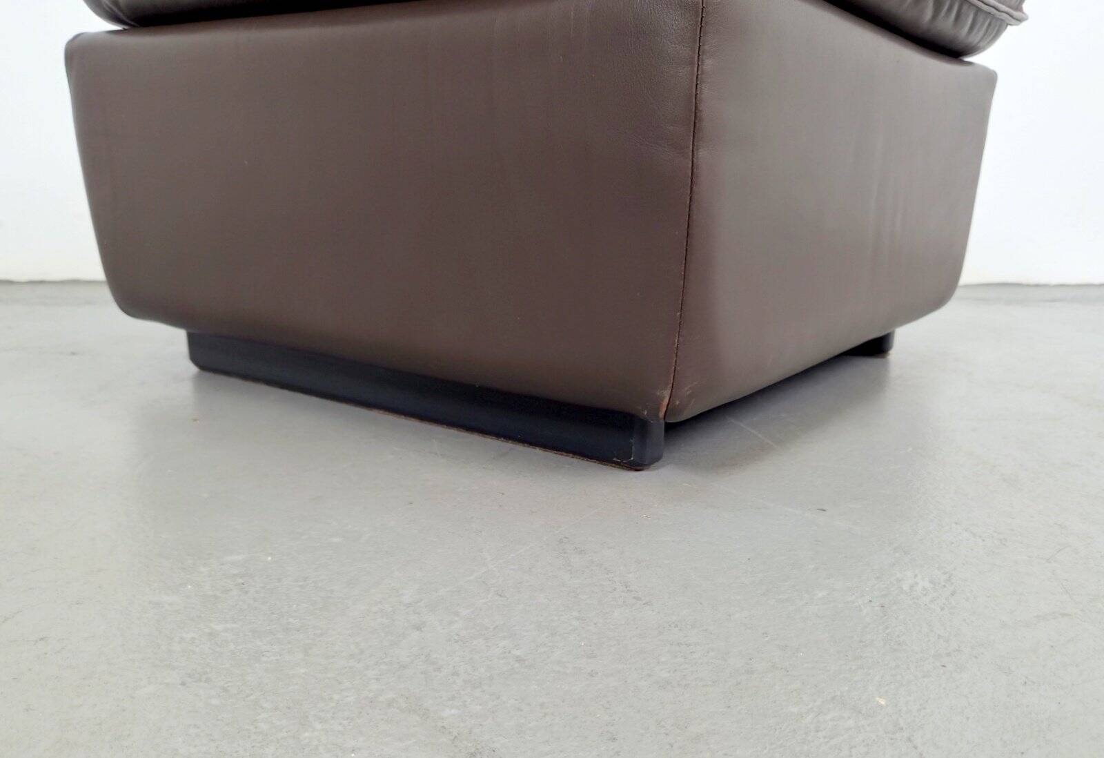 Mid-Century DS 11 Ottoman in Brown Leather from de Sede, Switzerland, 1960s