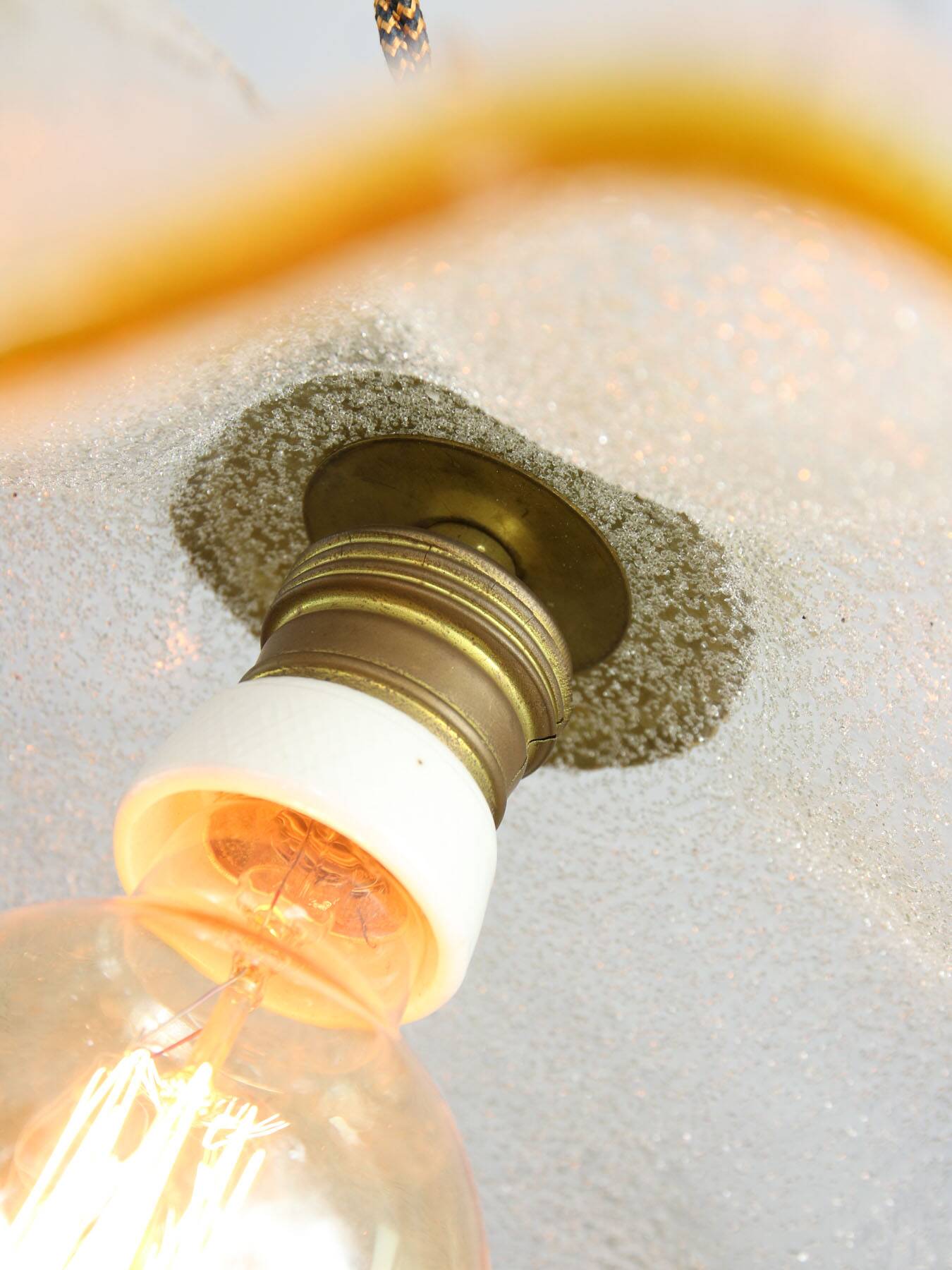 Mid-Century Italian Murano Glass and Brass Pendant Lamp