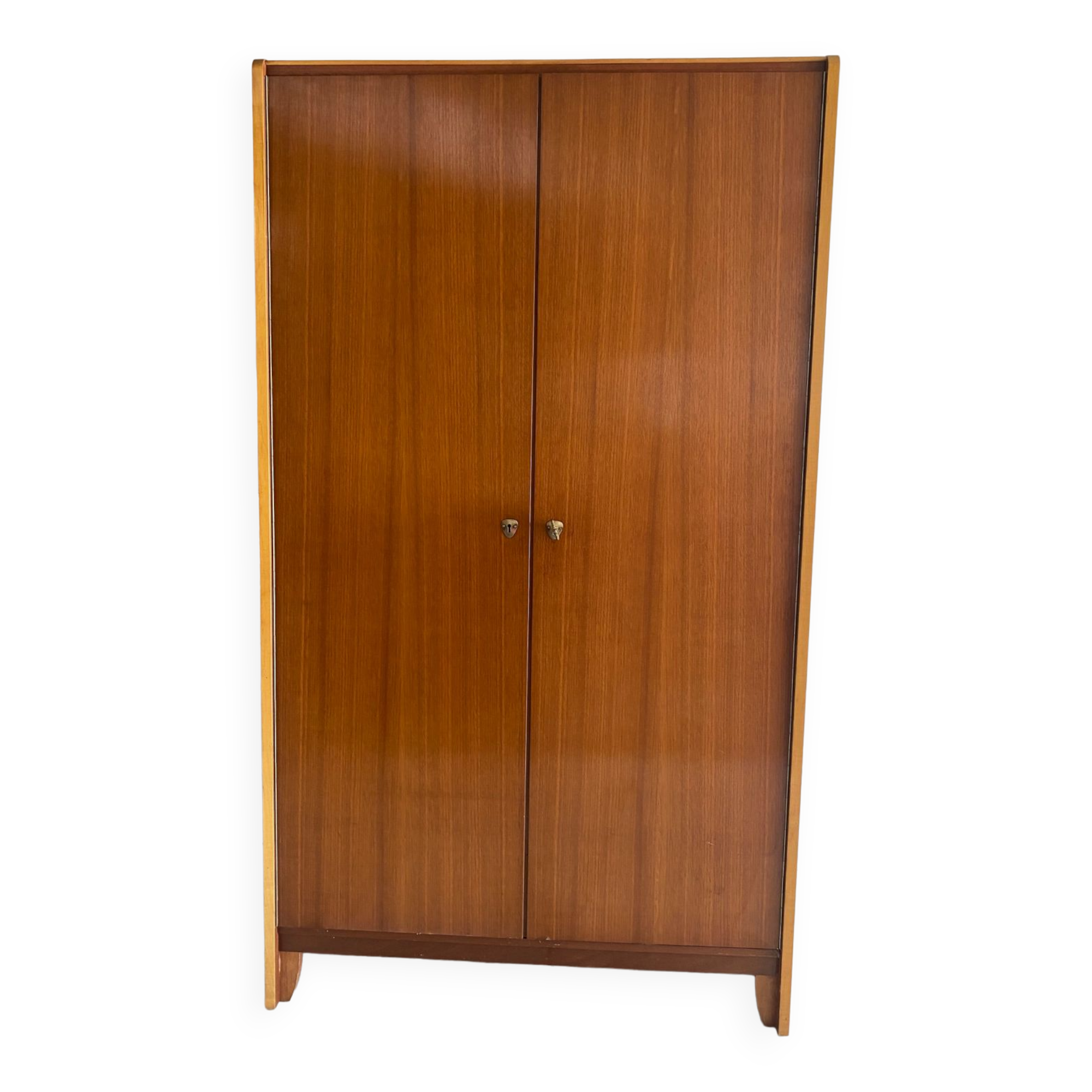 Vintage wardrobe feet compass from 1957