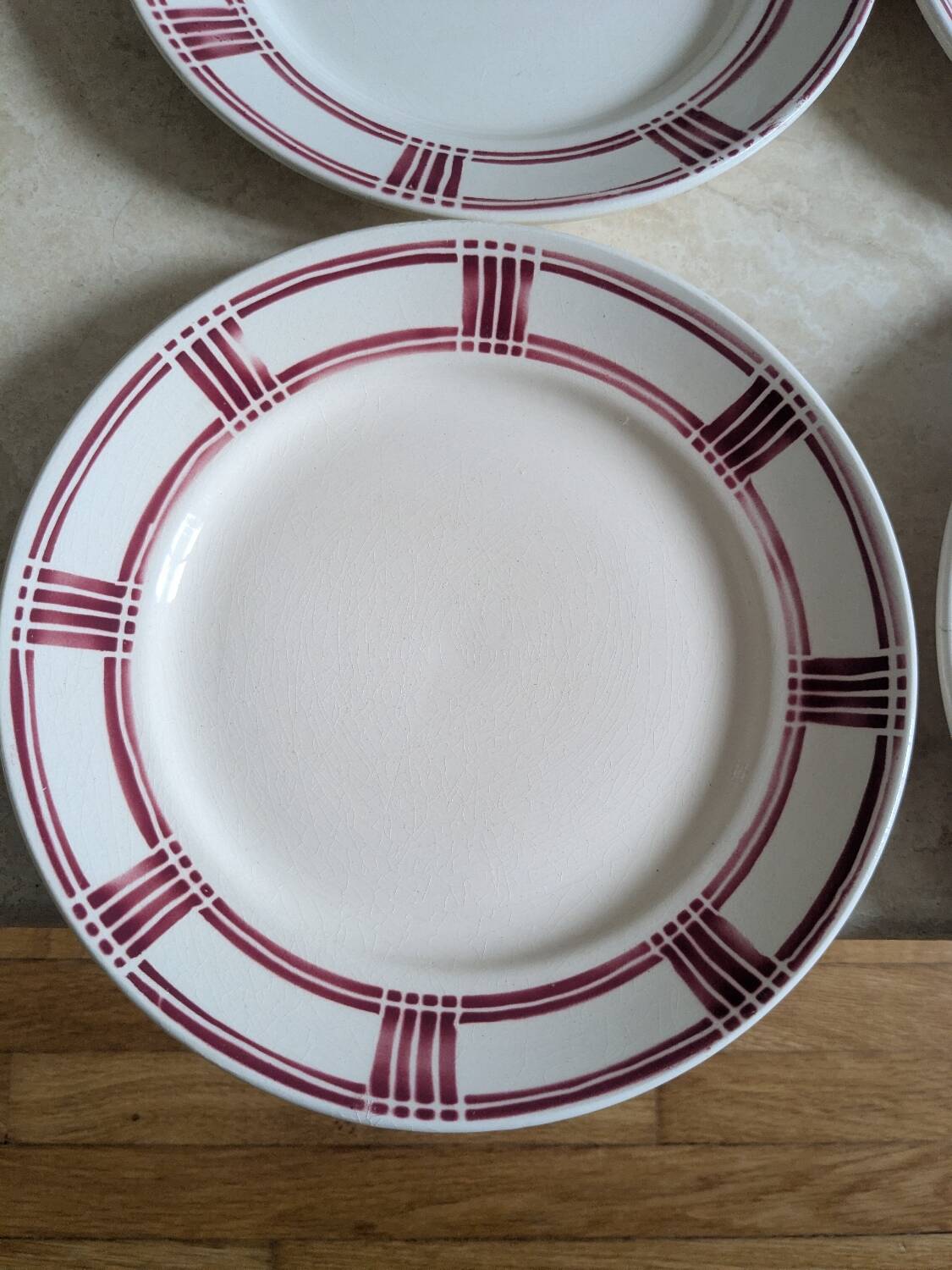 Six Badonviller dinner plates