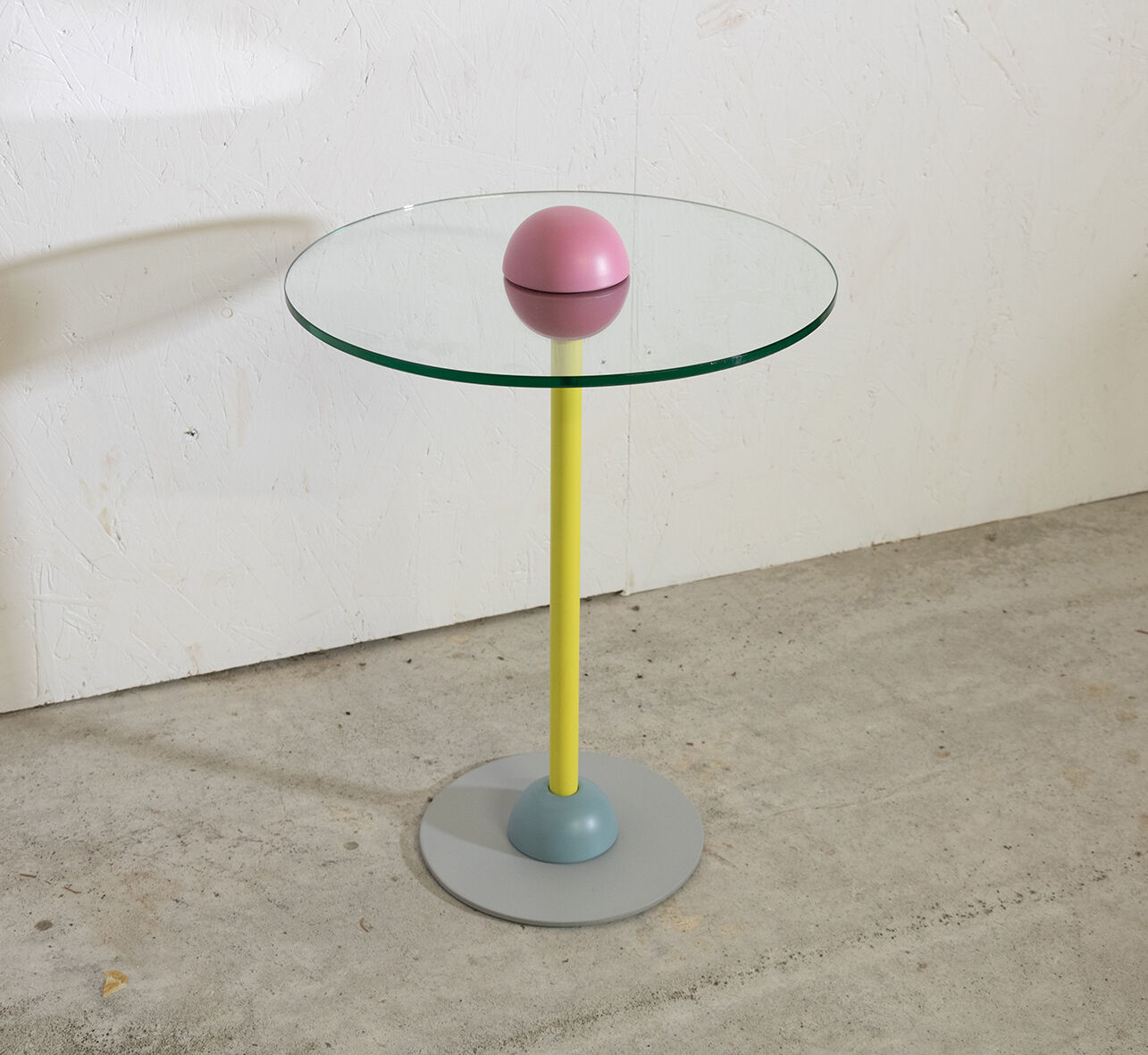 Pedestal table 80s