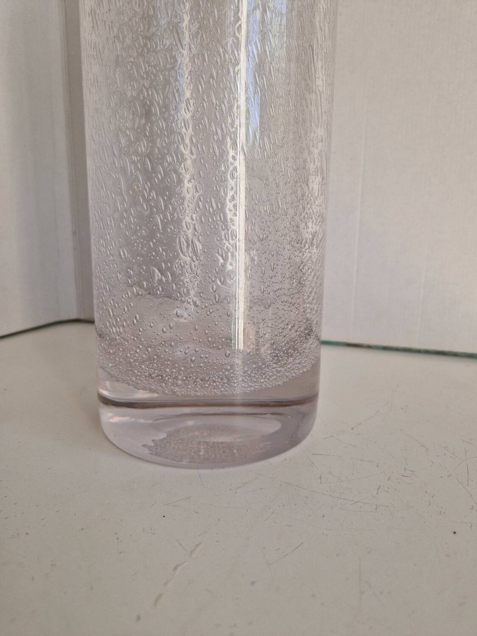Grand vase en verre bullé style biot