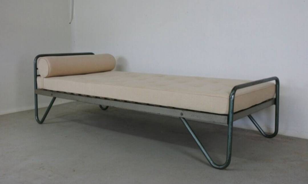 Day bed 1950