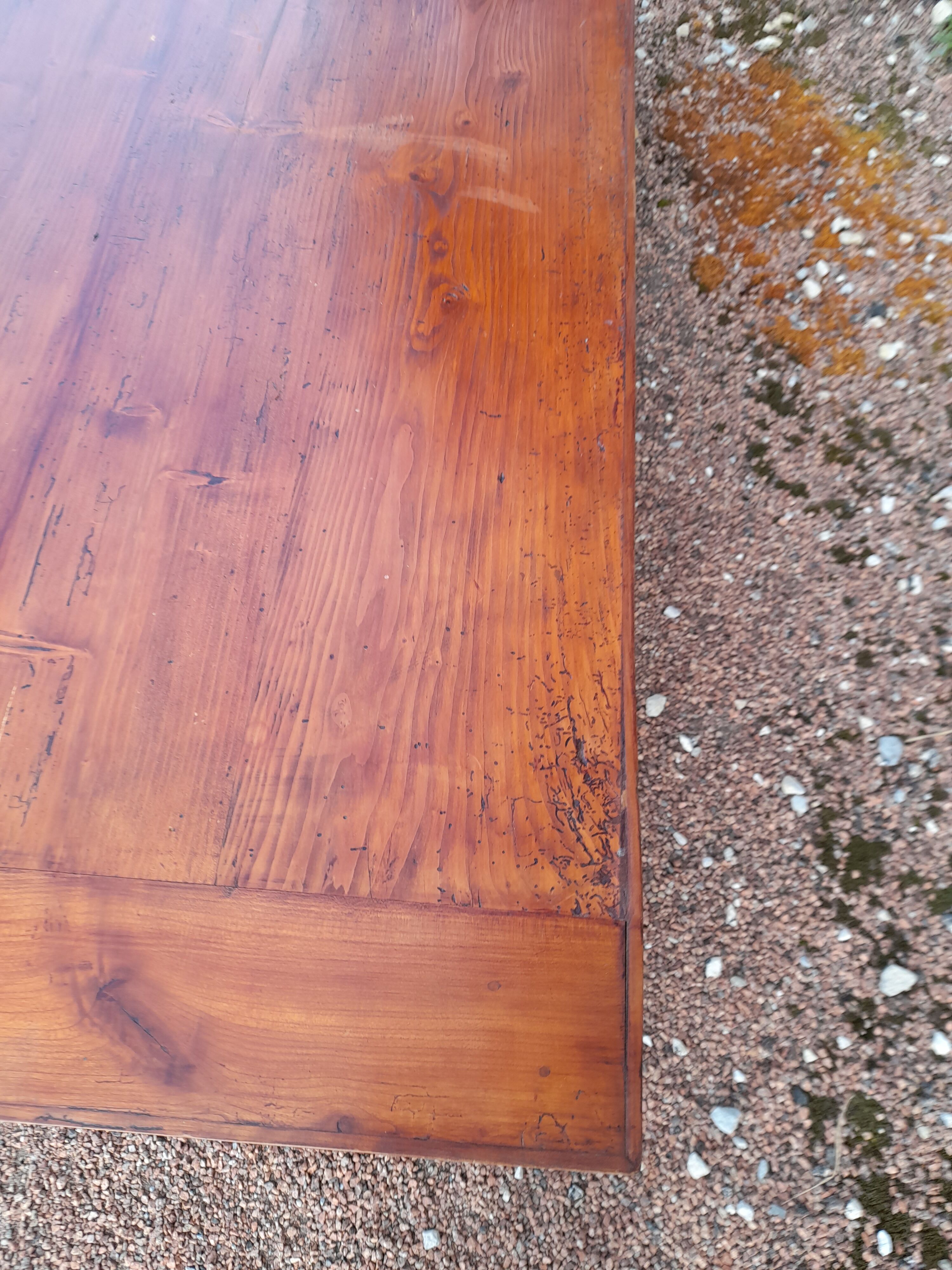 Rustic farm coffee table 3 drawers -1m72