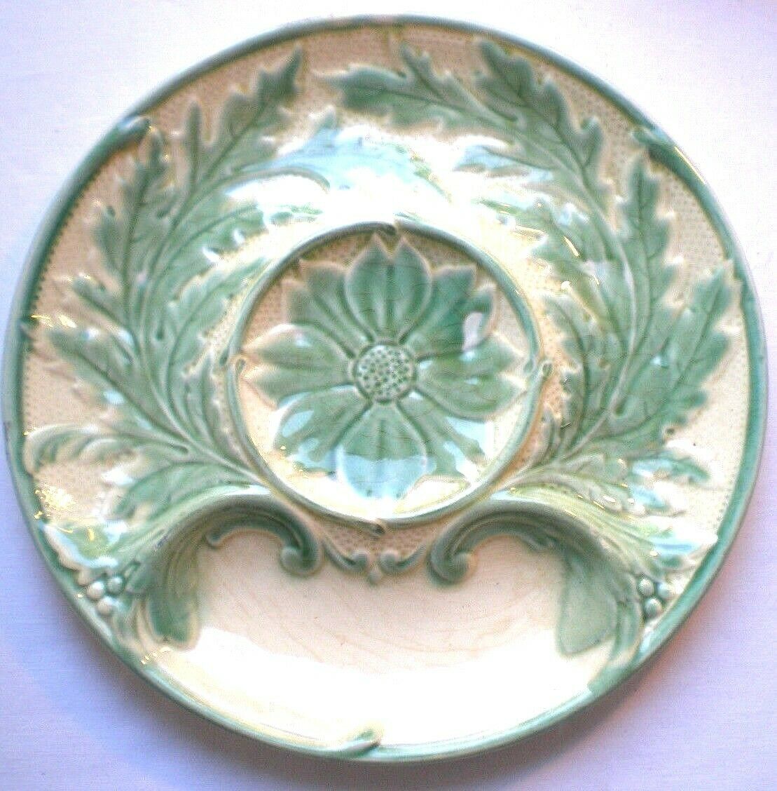 RARE Plate Green Artichoke in slurry, signed GIEN France