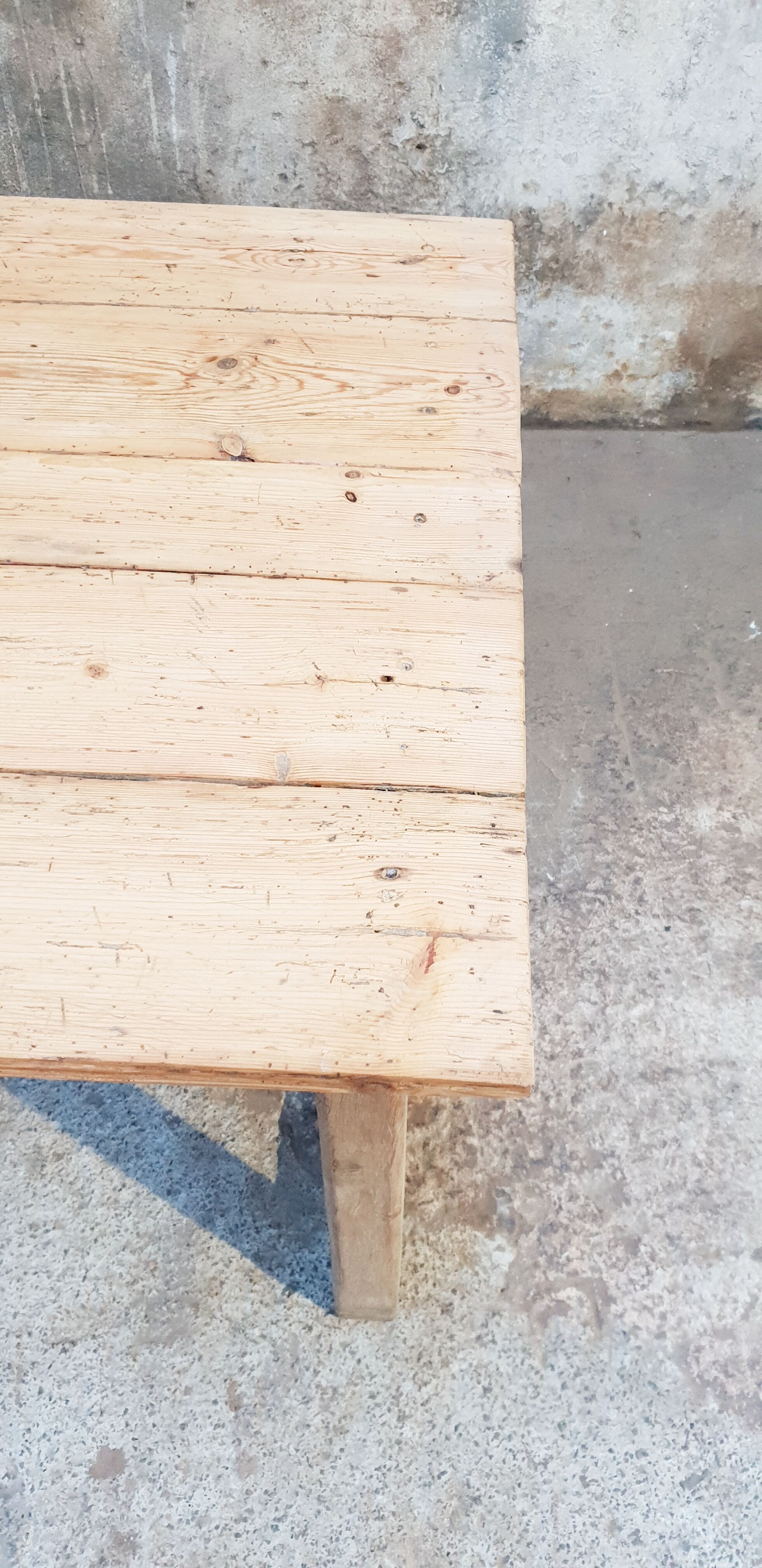 Table de ferme vintage