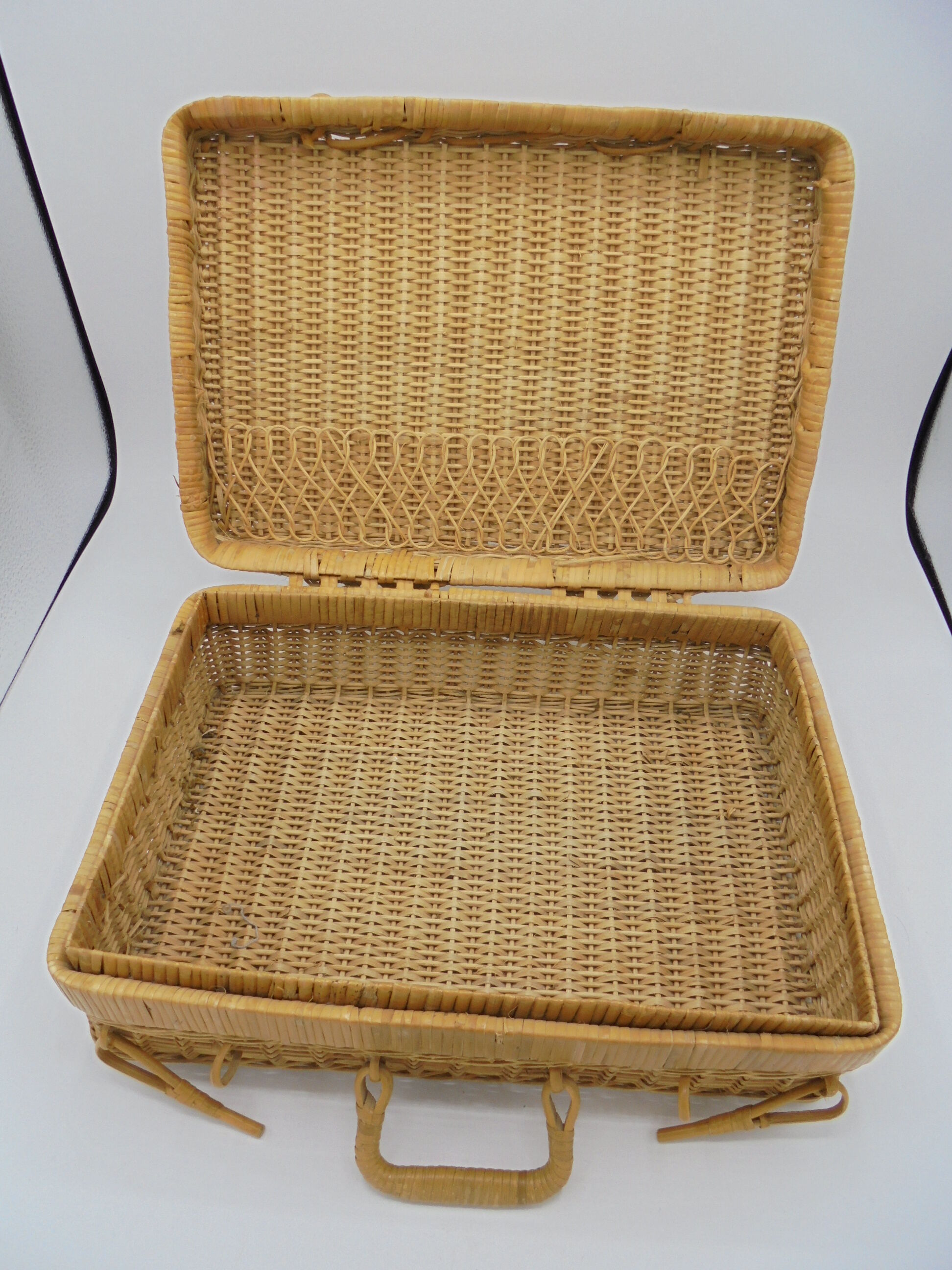 Wicker suitcase