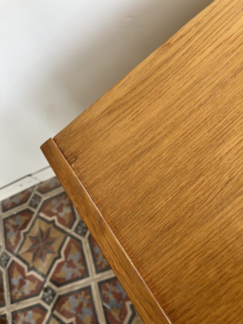 Vintage chest of drawers