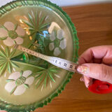 Art deco cut green crystal tripod cut