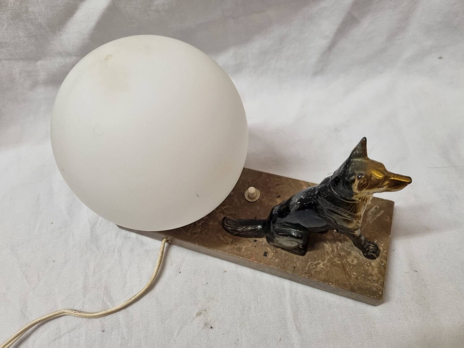 Art deco dog ball lamp, 1930