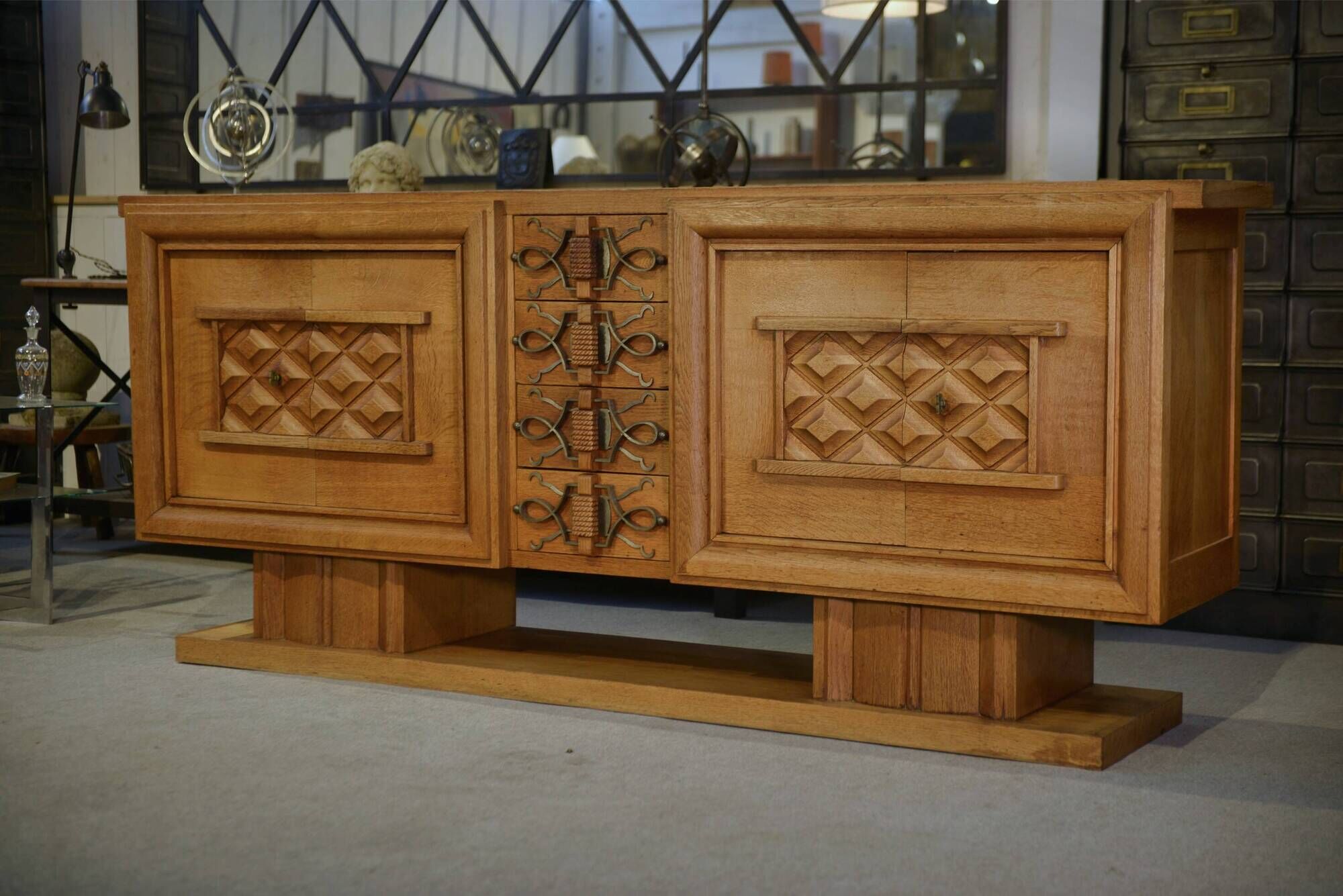 Art Deco buffet in oak and wrought iron by Léon and Maurice Jallot 1940s