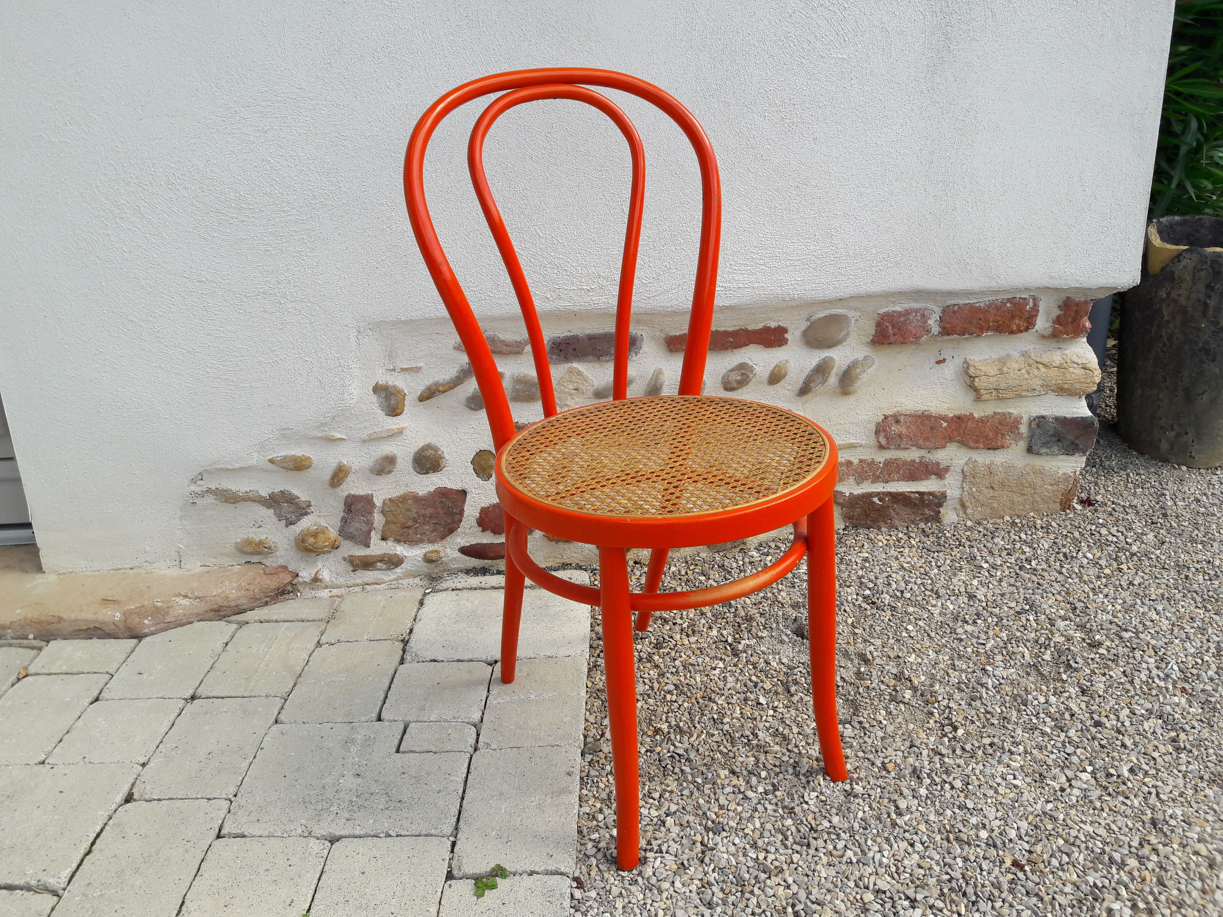 Bistro chair orange