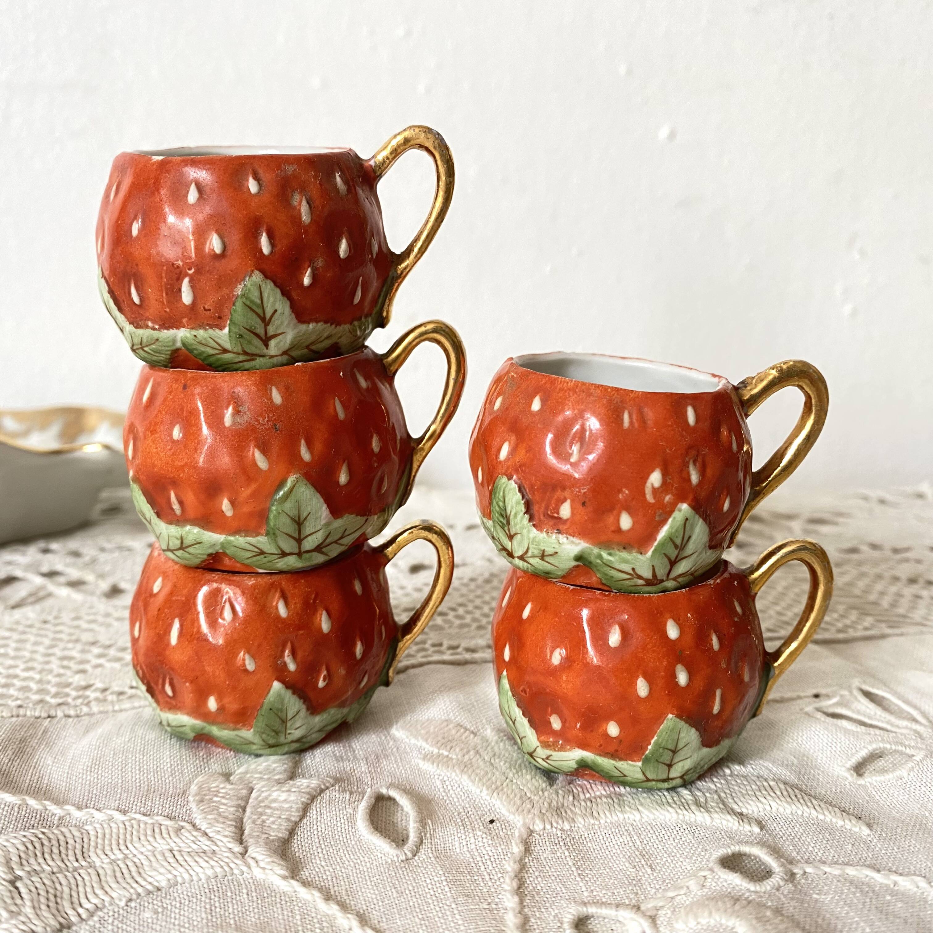 Miniature Strawberry Slushie Cups