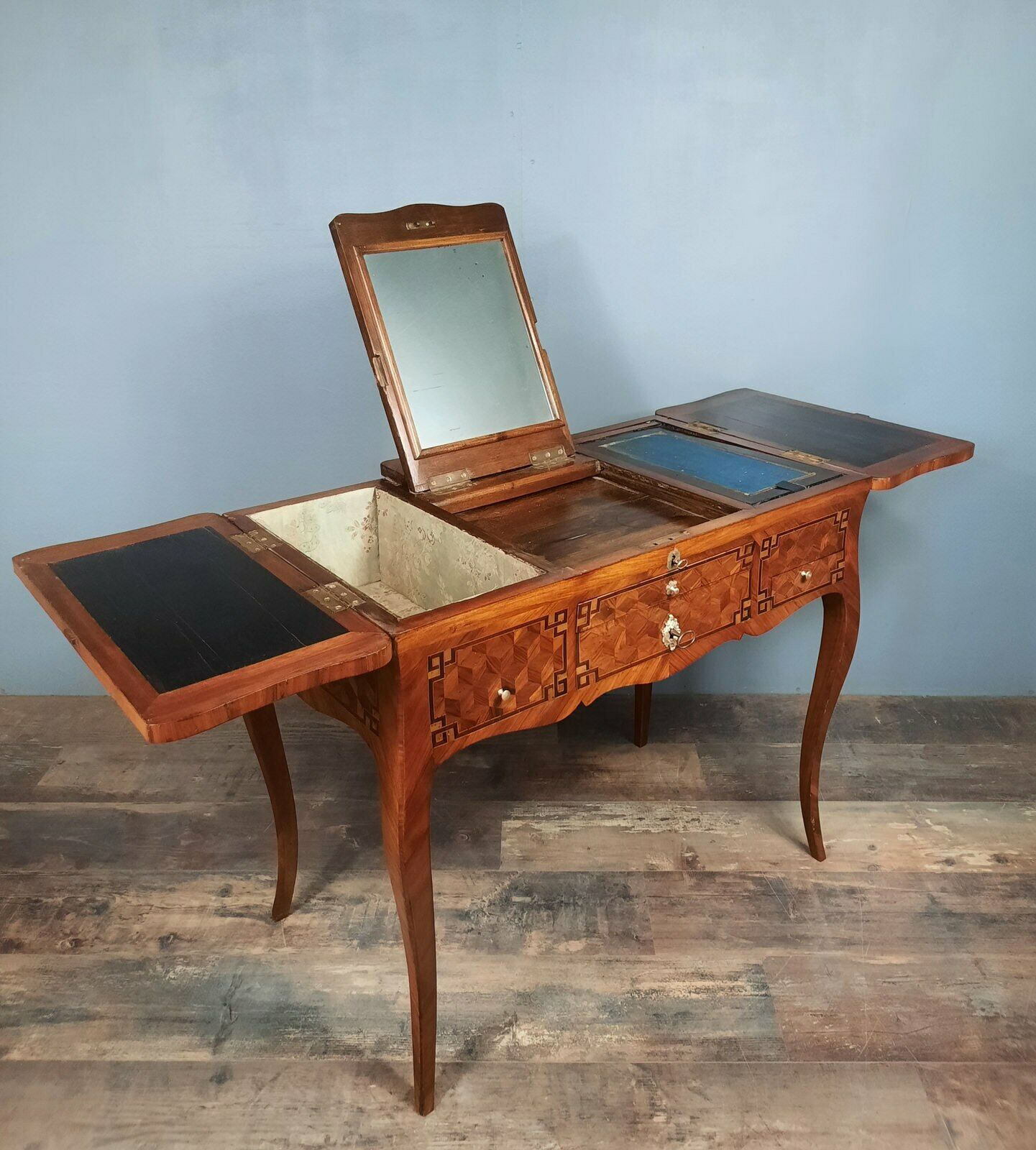 Dame dressing table with Louis XV style flap inlaid in precious wood NINETEENTH