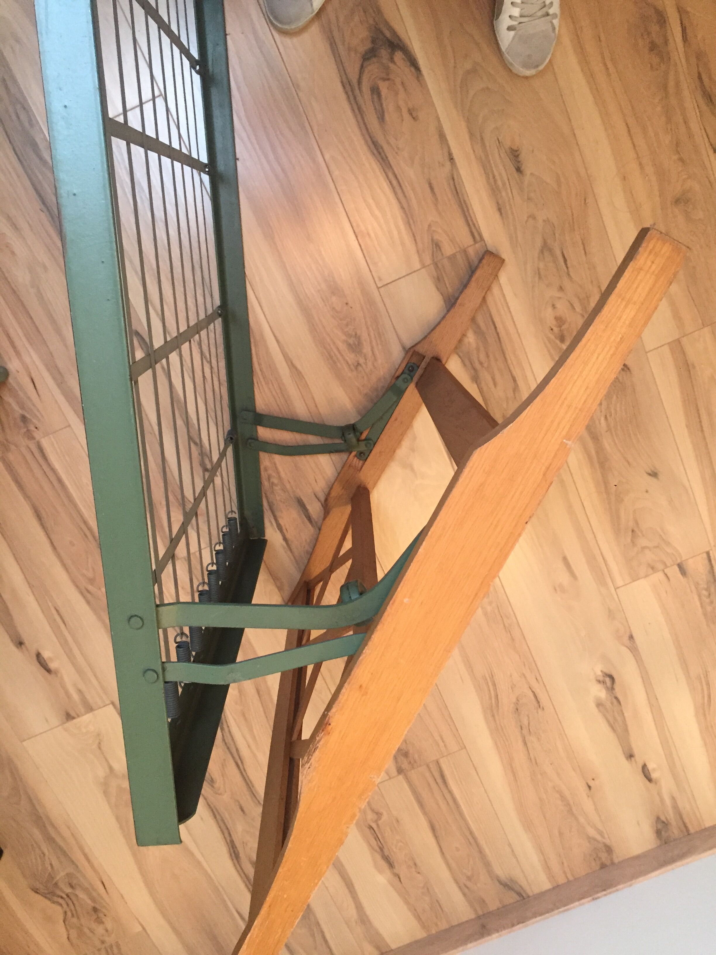 Lit vintage croisillons pliable