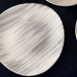 3 Niderviller ceramic dinner plates, Voile model