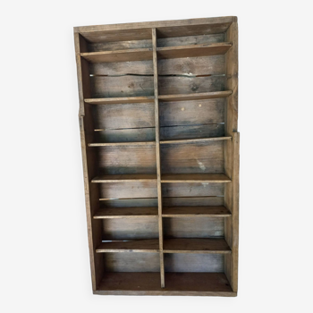 Wooden shelf drawer box