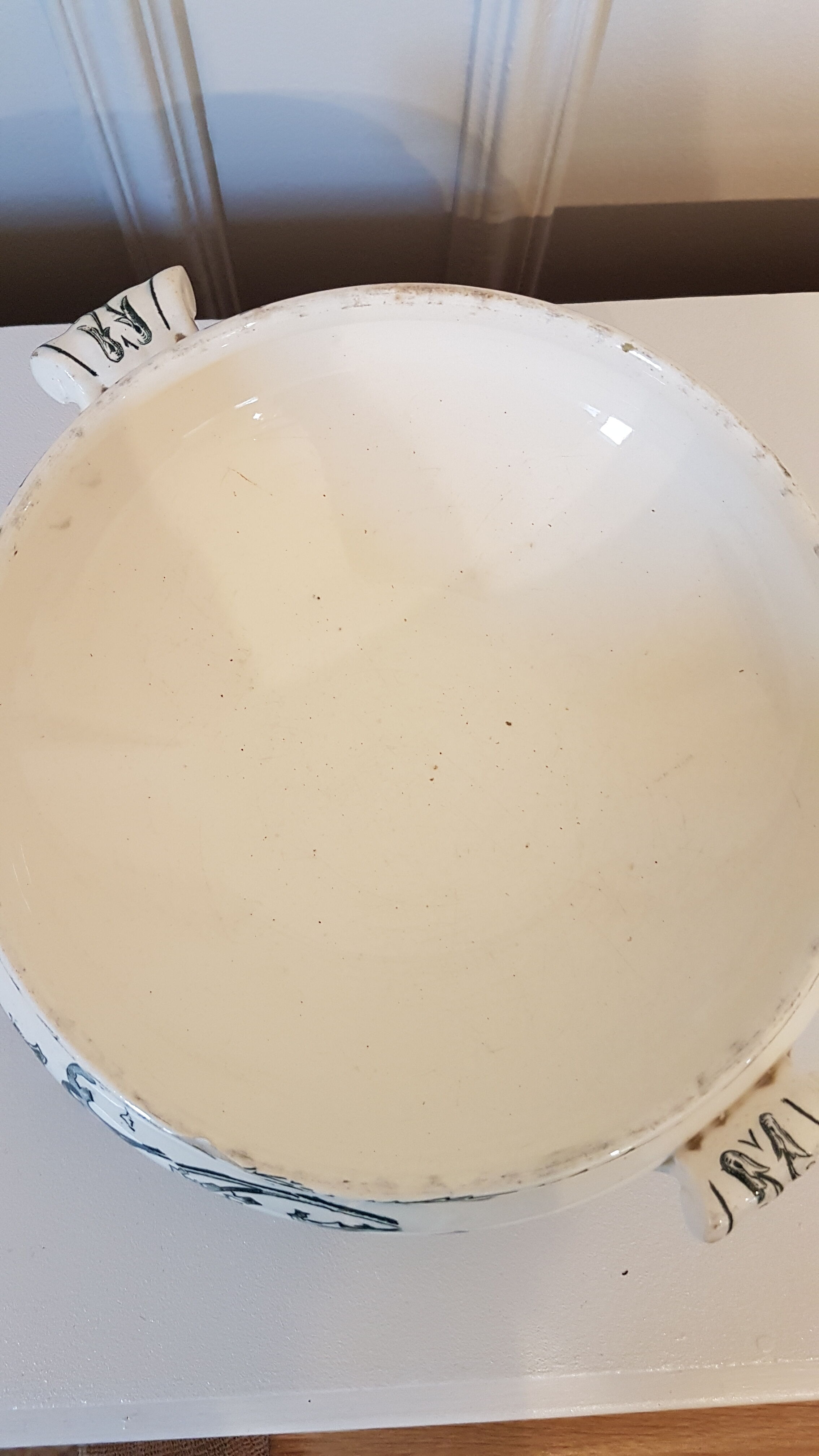 Longwy Datura tureen