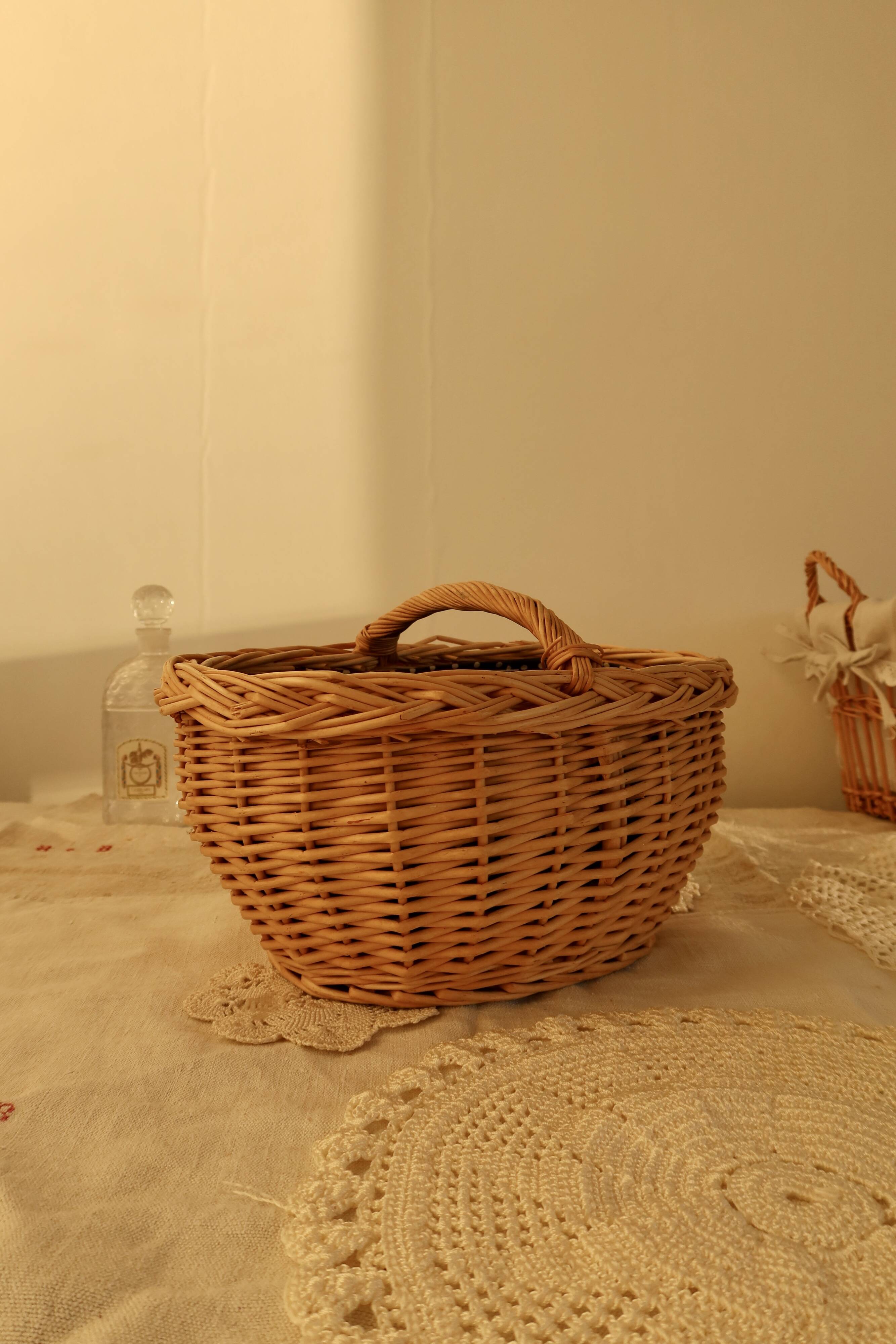 Small vintage wicker basket with navy blue lining and white polka dots - Cottage core