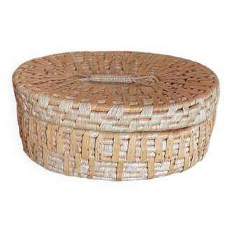Wicker box