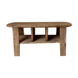 Entrance bench