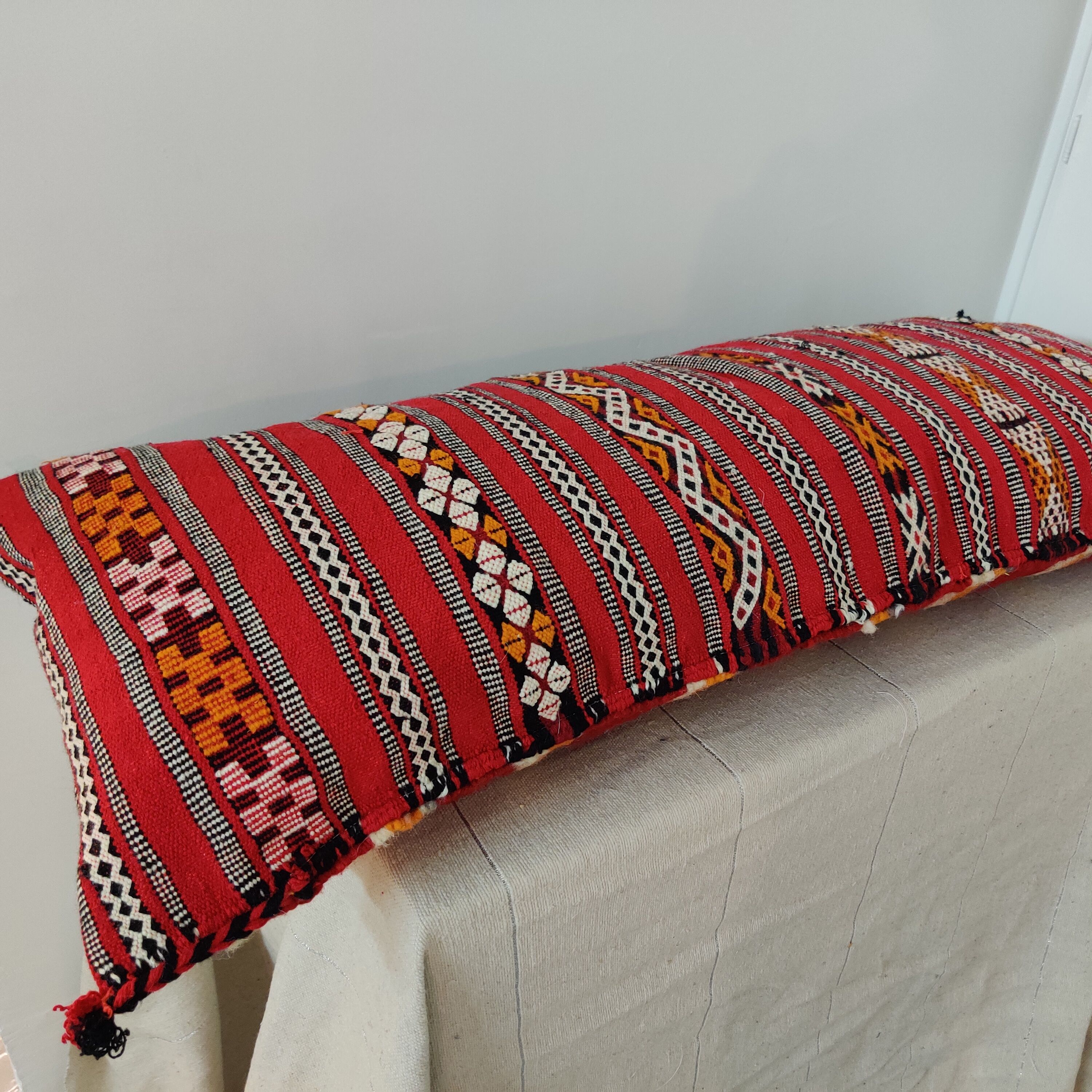 Long berber cushion moroccan vintage