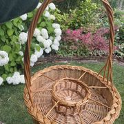 Serviteur / porte bouteilles en rotin naturel