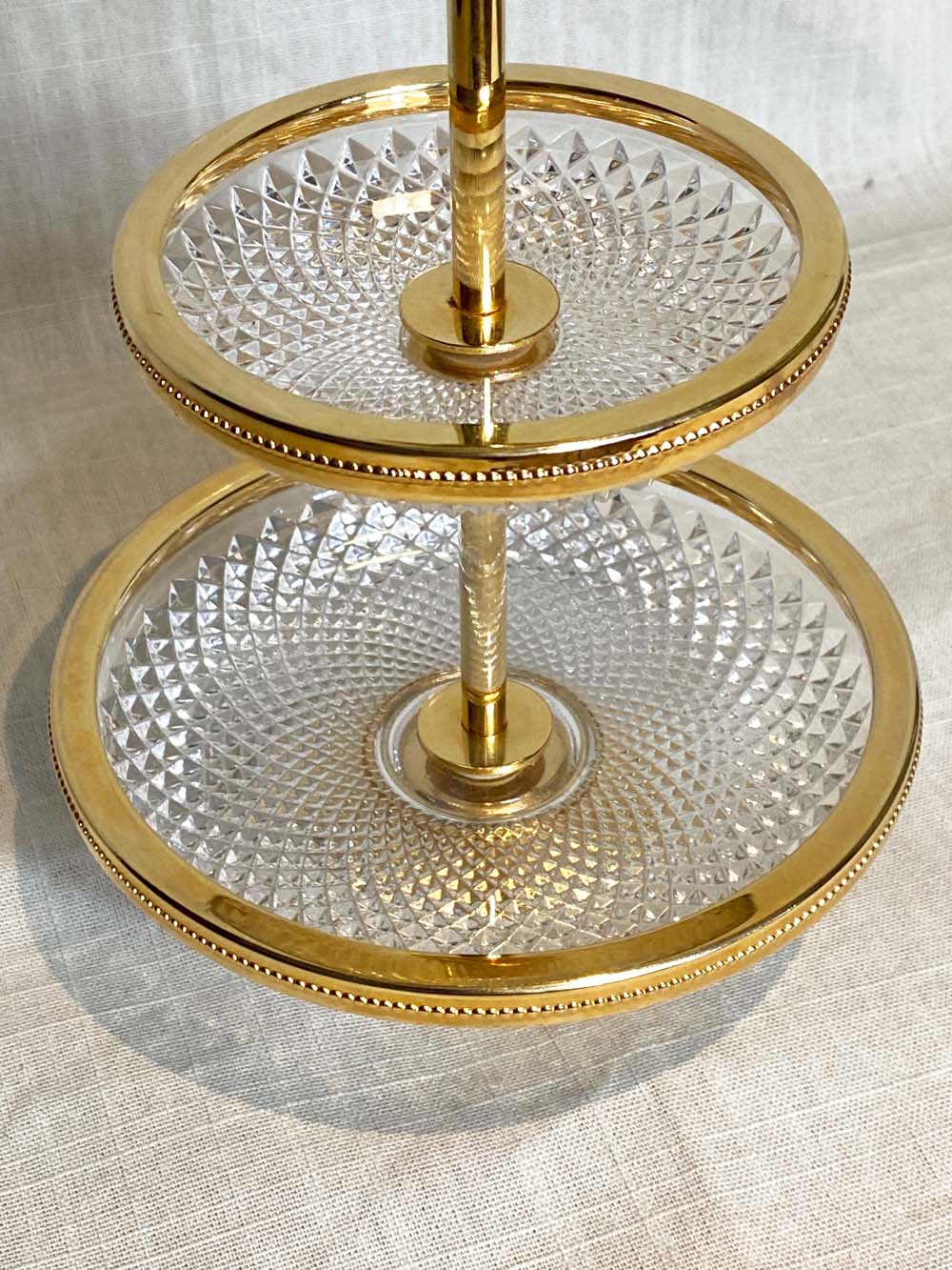 Double dessert display. Glass and gilded metal. Very good condition