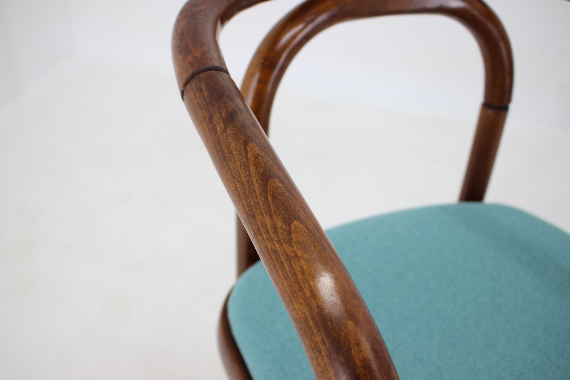 Vintage bentwood chair Ton, Czechoslovakia