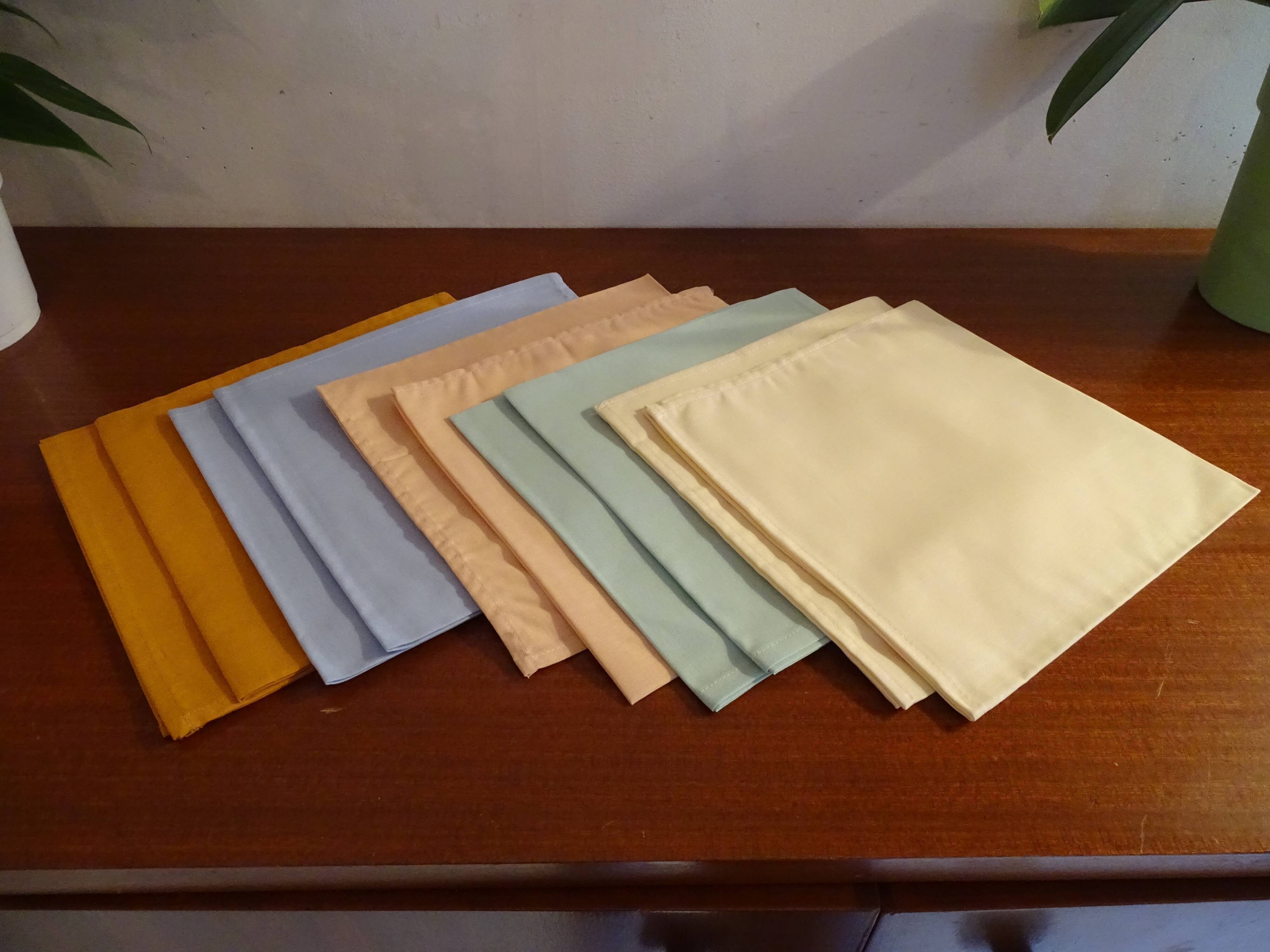 10 napkins Anne de Solène different colors 43 x 43 cm