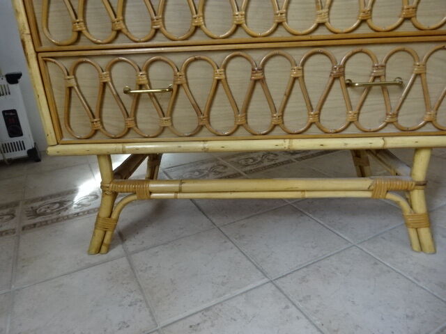 Rattan chest of drawers