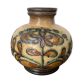 Ceramic vase