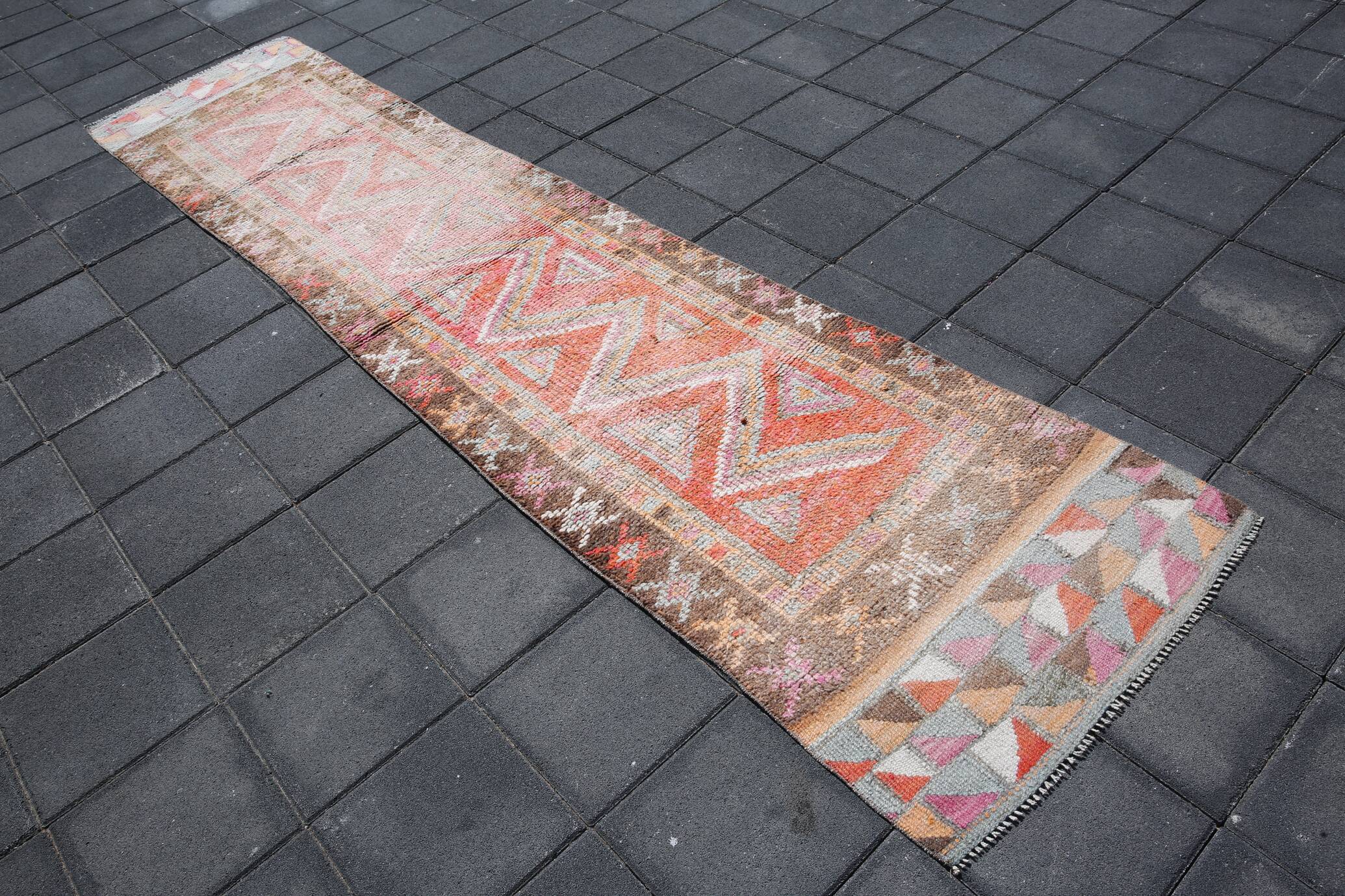 Colorful Vintage Runner Rug, Soft Pink Handmade Hallway Carpet, 82x334 Cm