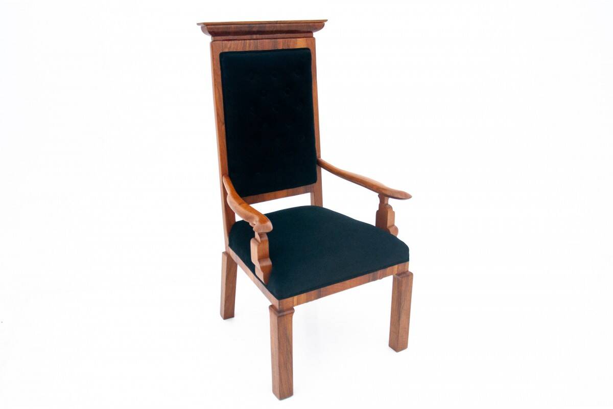 Armchair - throne, Western Europe, early 20th century. After renovation.