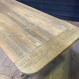 Table style monastery