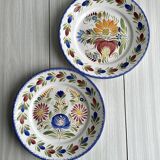 2 decorative plates in Quimper earthenware, signed HB Henriot.
