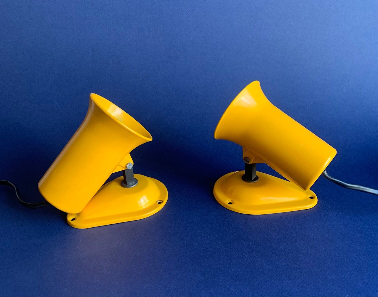 Pair of Lita 60s spots