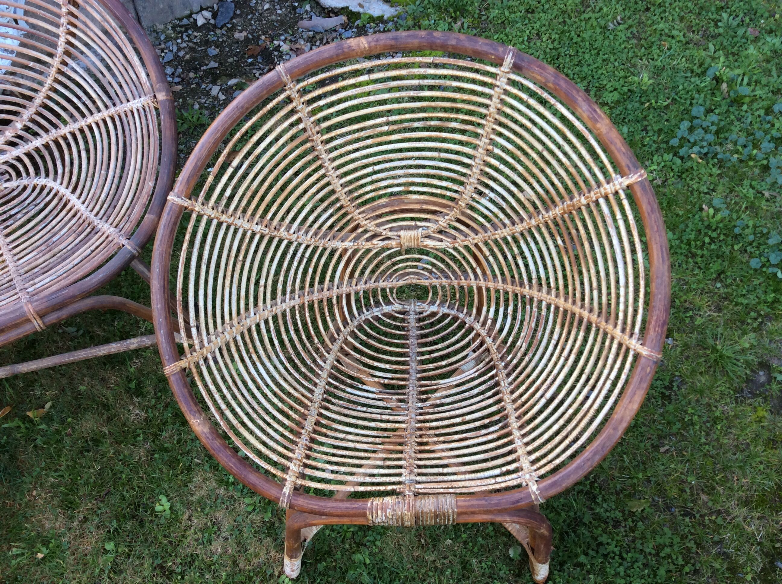 Set of 4 armchairs and 1 vintage rattan bench (5 pieces) inseparable.
