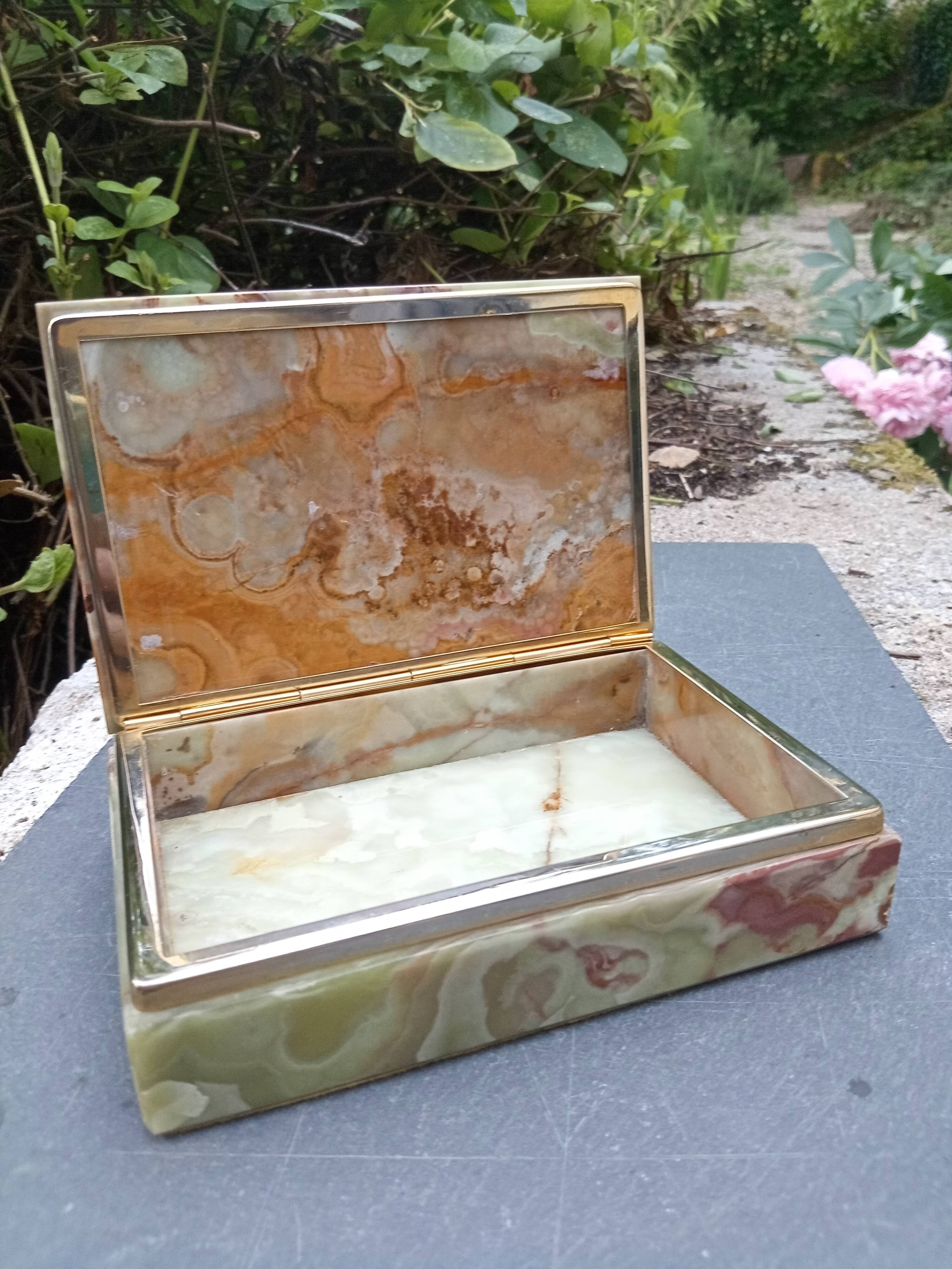 Onyx catchall from the 1960s, vintage Italy.