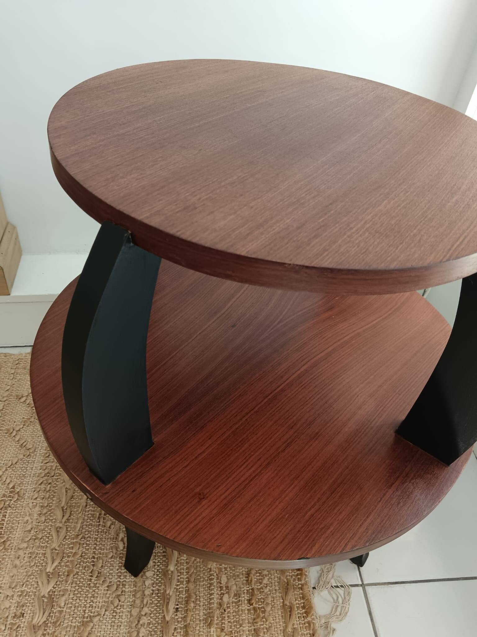 Table de salon ronde années 50 noir et bois