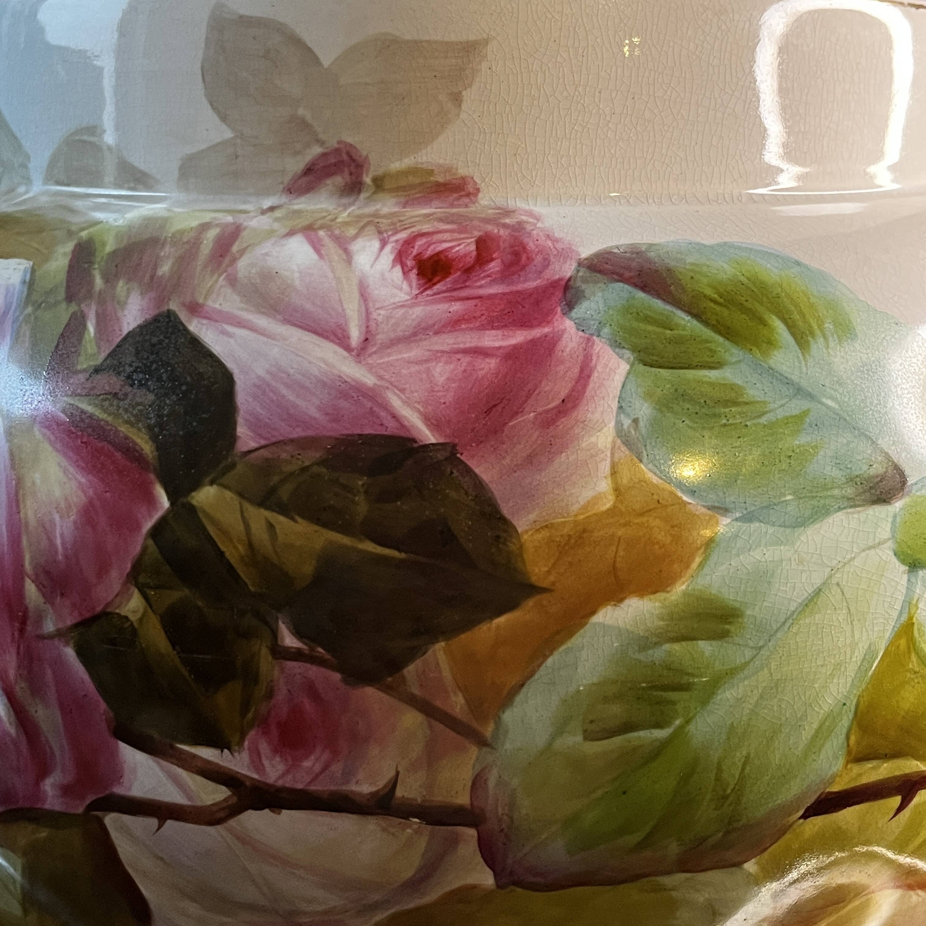 Large Verbanum Stone Laveno cache-pot, floral decoration "Roses" in earthenware ceramic, ca 1900