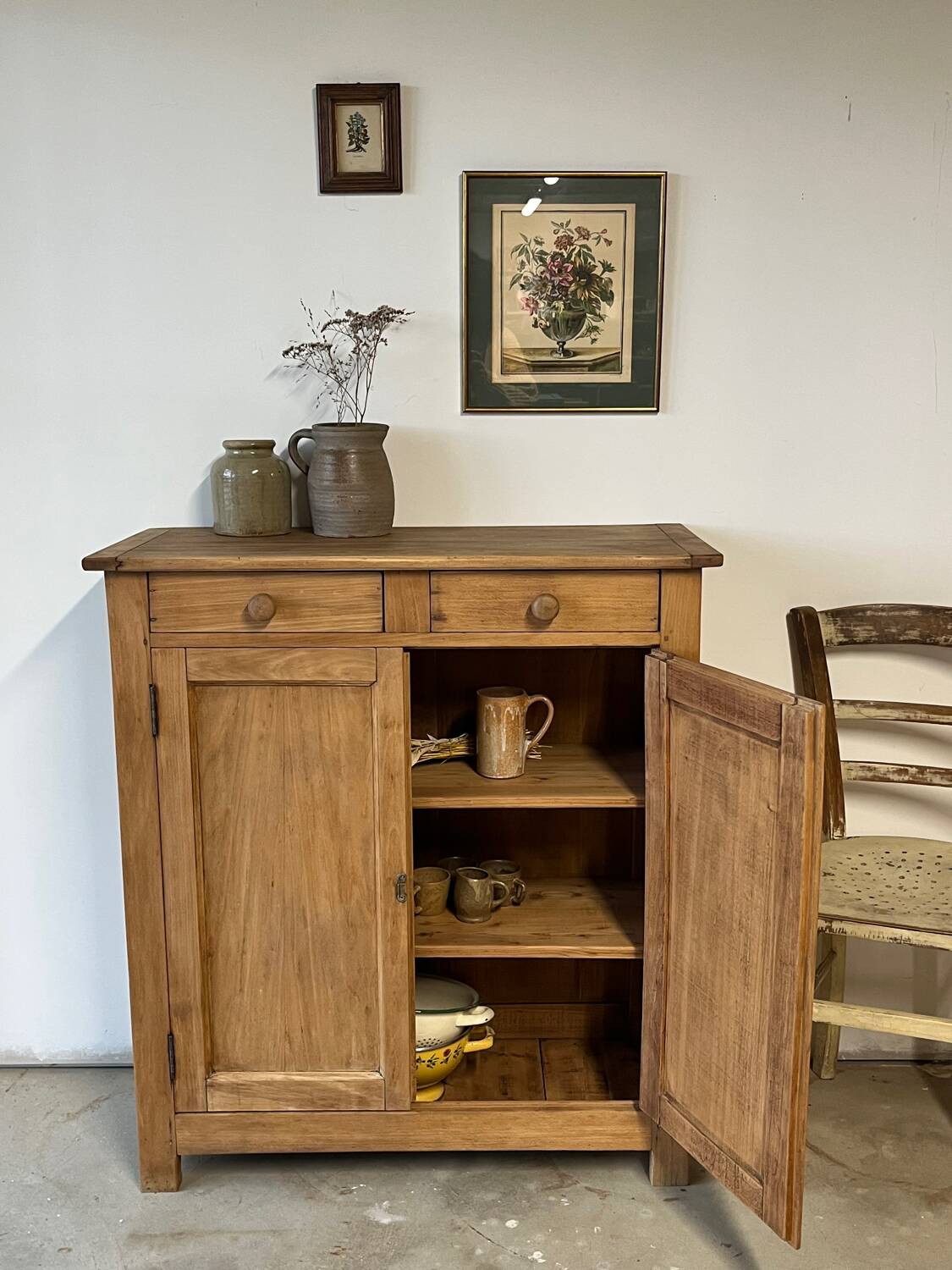 Buffet parisien en peuplier