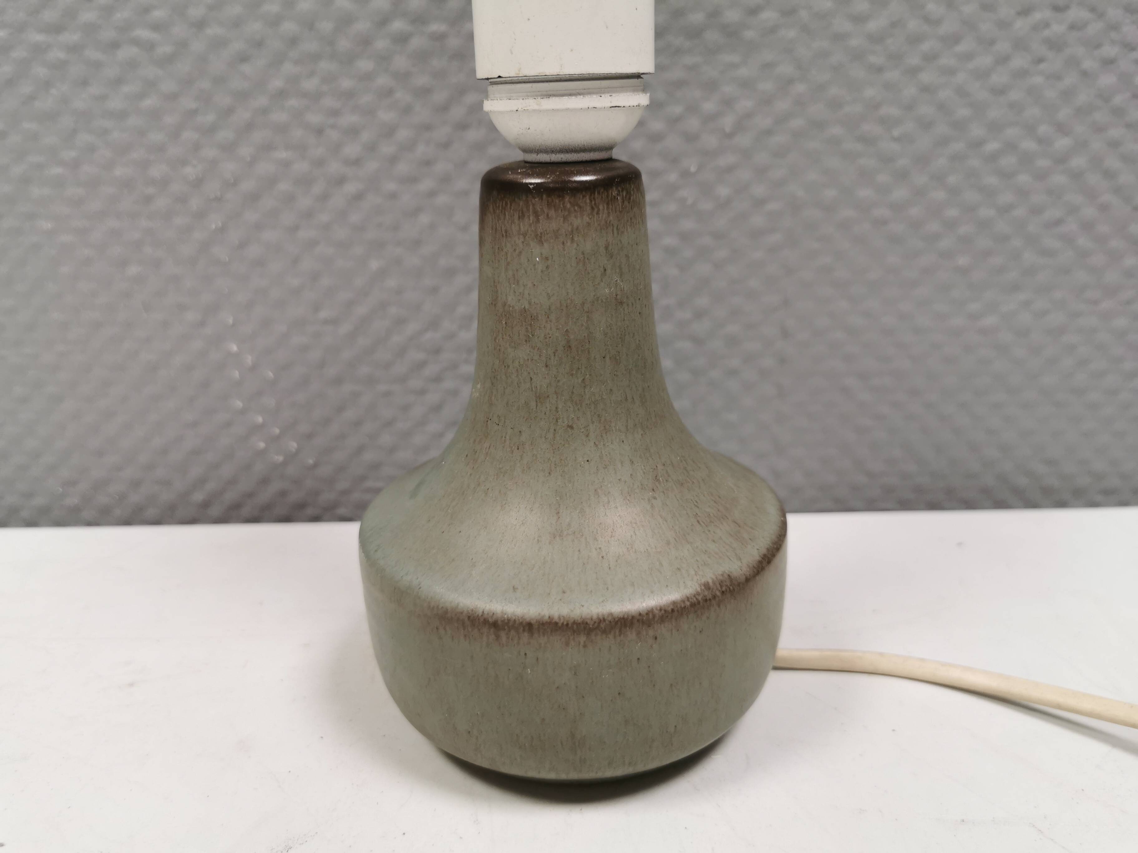 Small ceramic table lamp, Danish from the 1980s.
