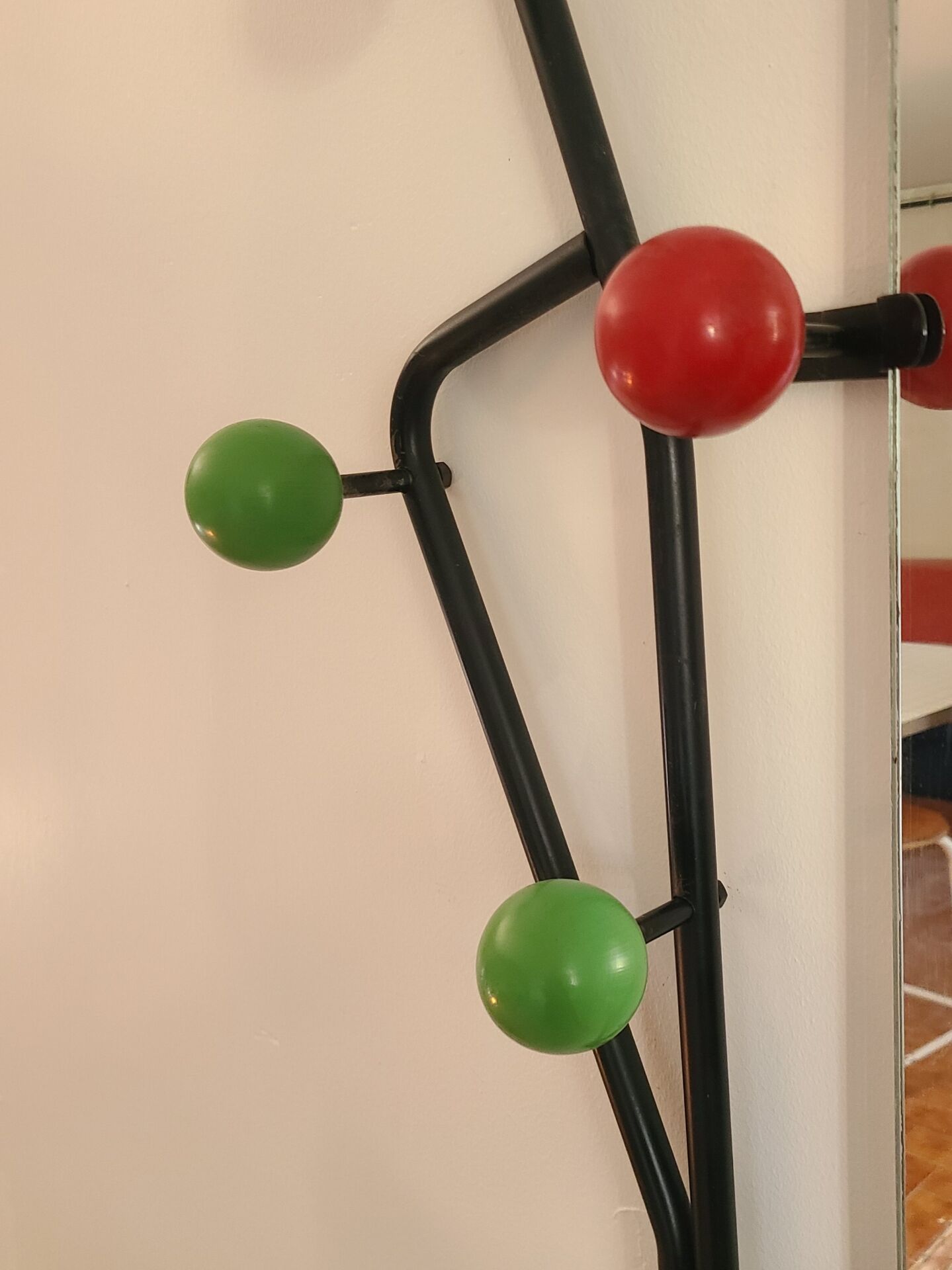 Porte manteaux vintage années 1960 boules miroir design Roger Feraud