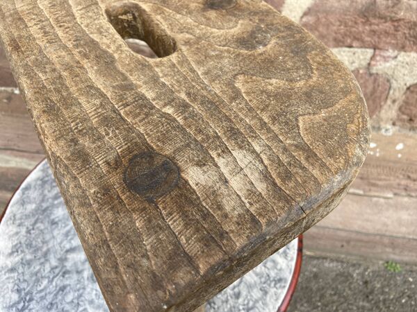 Tabouret de traite tripode, art paysan alsace, france 1920