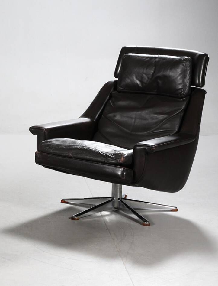 Vintage Danish mid-century Werner Langenfeld leather lounge chair 1970s