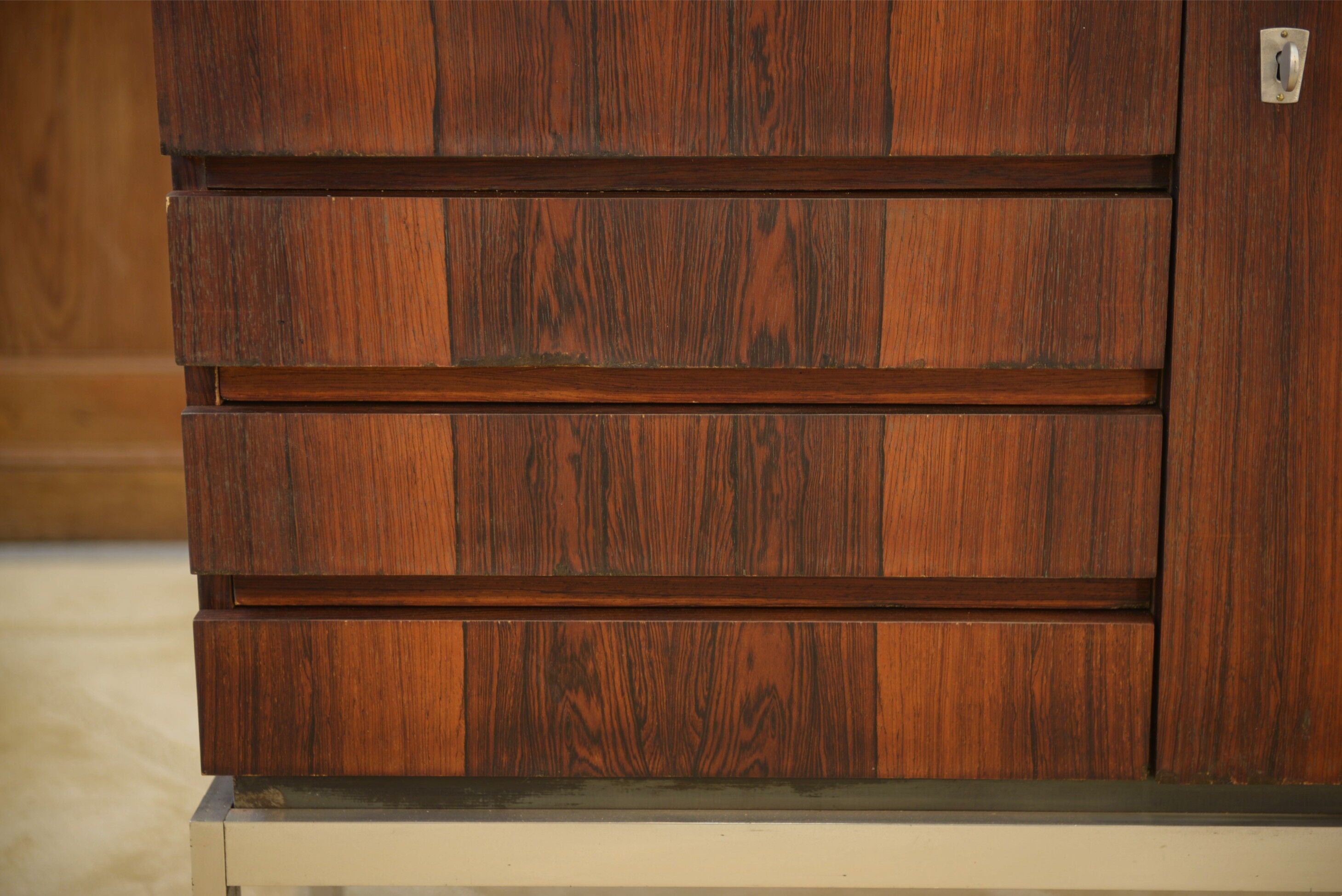 Buffet bar design en palissandre 1970’s