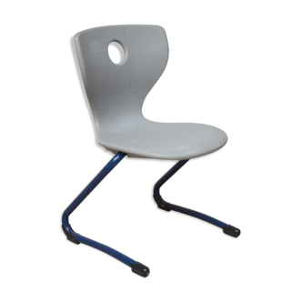 Chaise "Pantoswing" par Verner Panton